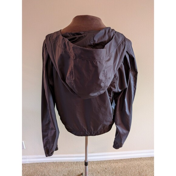 Lululemon Jacket Black Put A Shell On You Wind Raincoat Hood Size 8 Quarter Zip - Picture 2 of 11